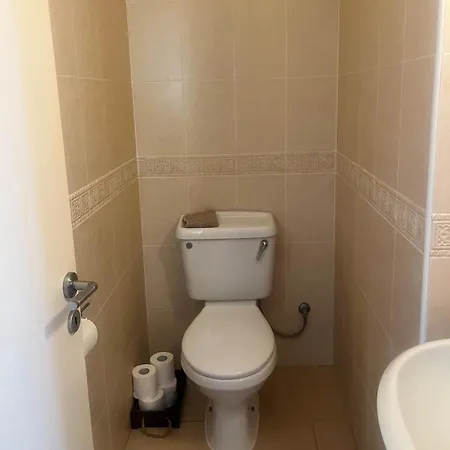 Semesterbostad Morning Flower Mit Zentralheizung Pégeia