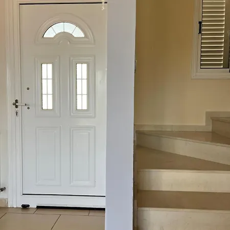 Morning Flower Mit Zentralheizung Semesterbostad